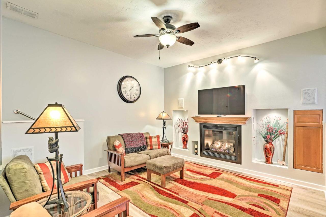Asheville Mountain Getaway With Patio And Koi Pond! Ngoại thất bức ảnh