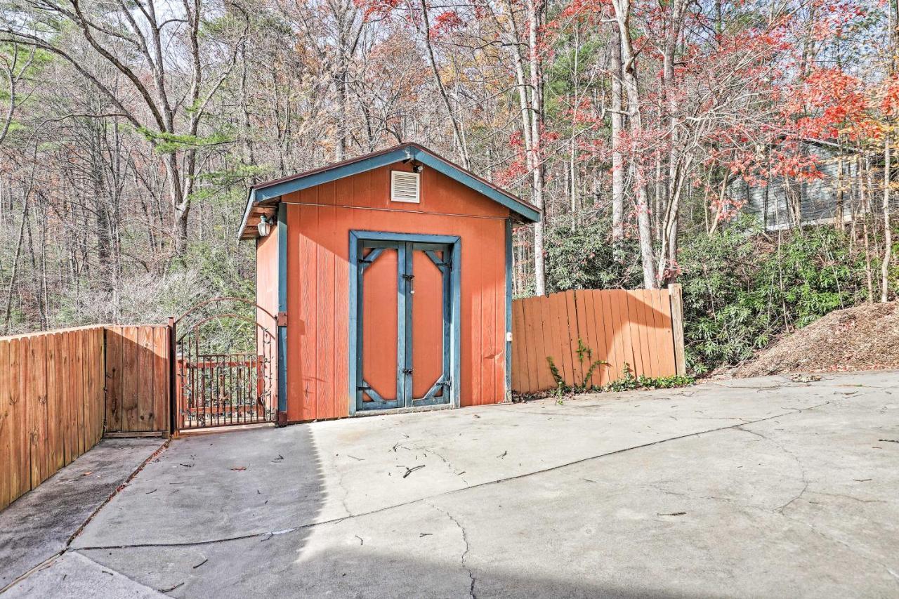 Asheville Mountain Getaway With Patio And Koi Pond! Ngoại thất bức ảnh