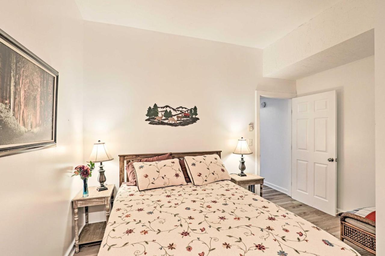 Asheville Mountain Getaway With Patio And Koi Pond! Ngoại thất bức ảnh
